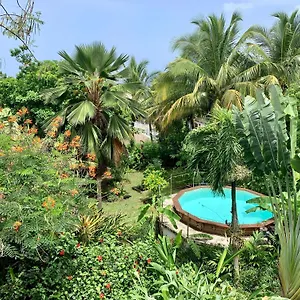 Appartement Banan Woz, Bouillante